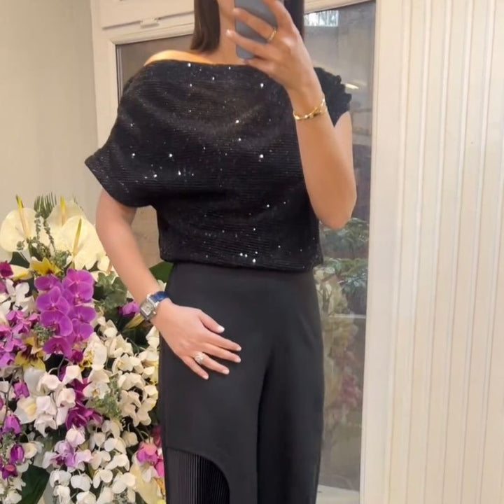 Yumi - Elegant Two-Piece Set