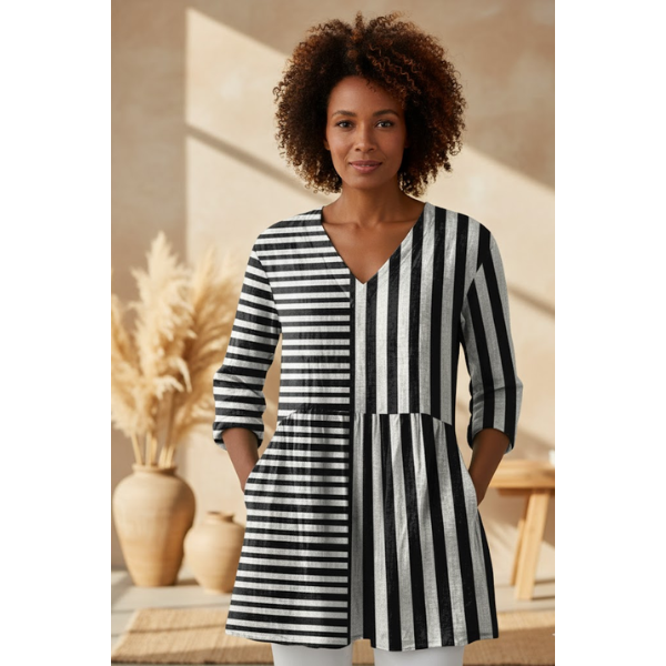 Capri | Long V-Neck Shirt