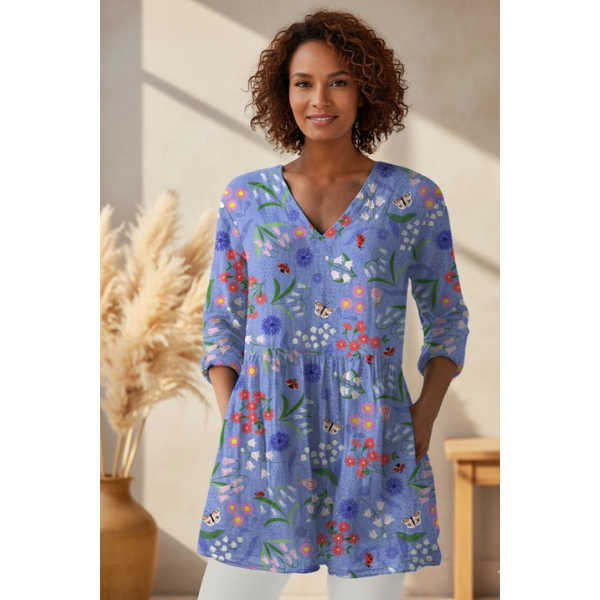 Aileen | Long V-Neck Shirt