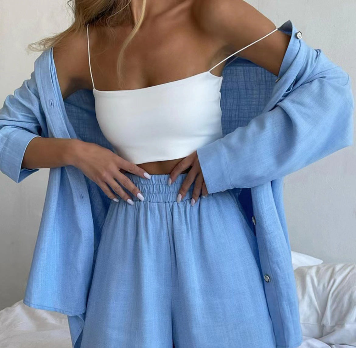 Light Blue (Almost sold out) / 3XL (18-20)