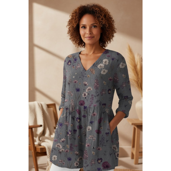 Kassidy | Long V-Neck Shirt